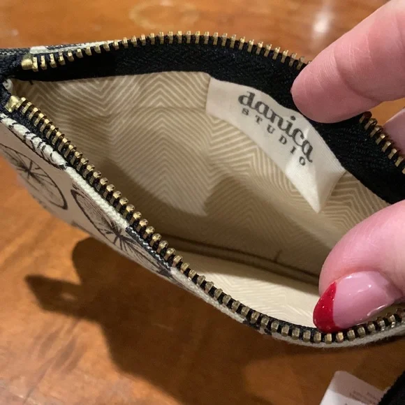 Zipper pouch - Picture 3 of 3